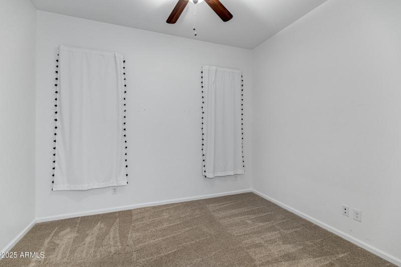 3518 E Walnut Rd-23