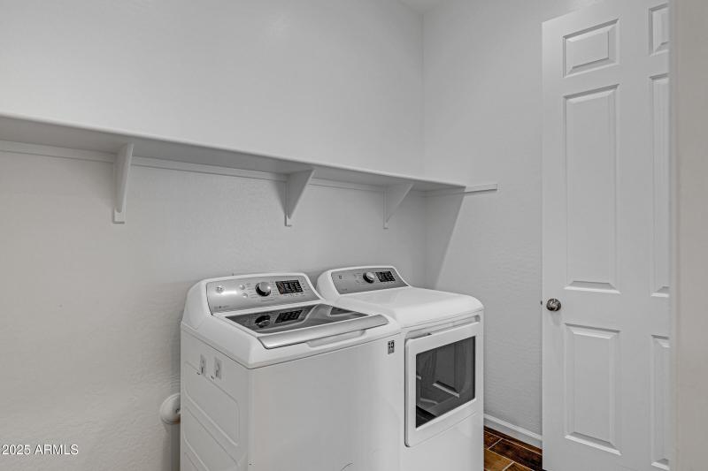 3518 E Walnut Rd-38
