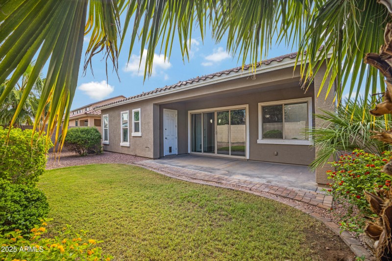 3518 E Walnut Rd-41