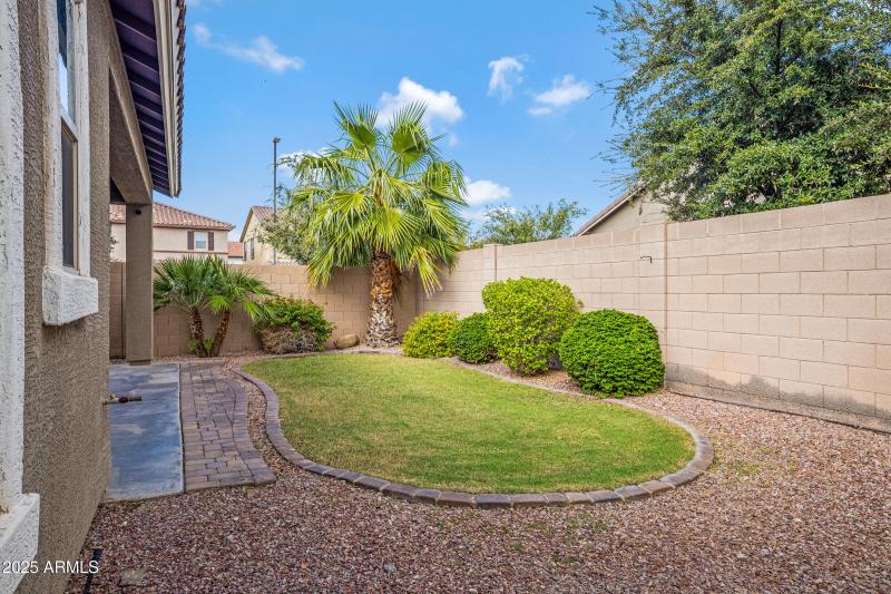 3518 E Walnut Rd-43