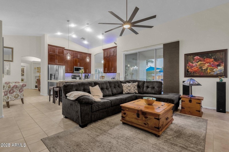 20220408141524163042000000-o