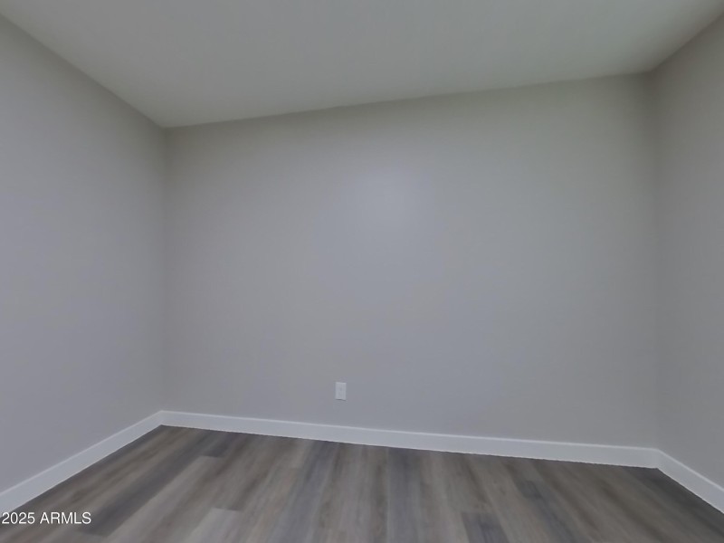 12_pc_GtZjdgZDrH_UB4N2AanQ3_layout_1