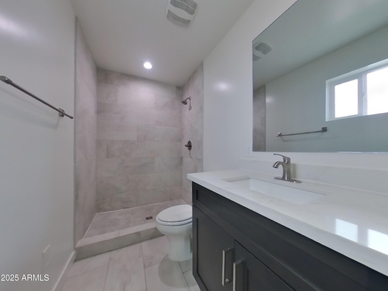 15_pc_WpT3TKip1e_aiJOAIDHzY_layout_0