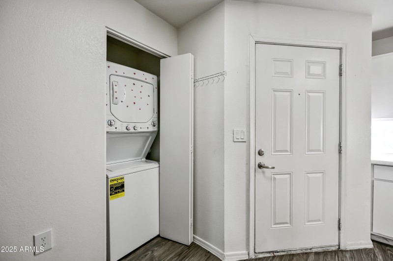 18-3065N67A227-ocupix