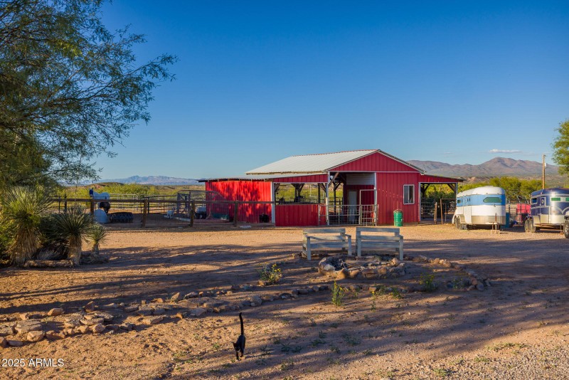 1302-coyotetrail_mls-44