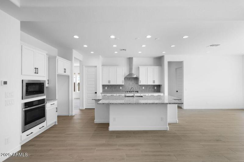 hj-az-phoenix-aloravita-south-summit-pal