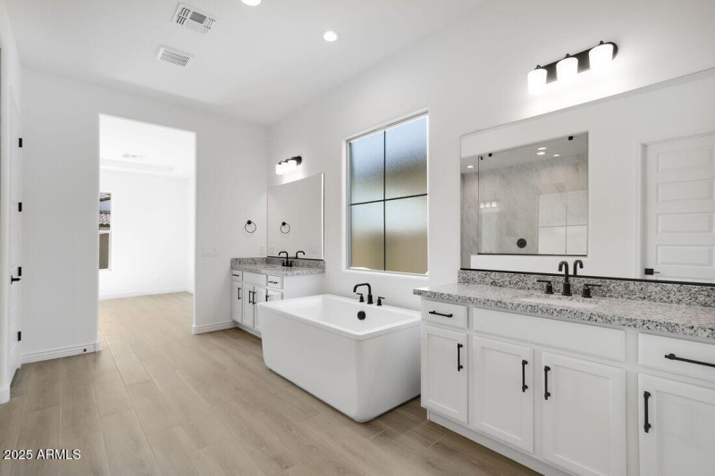 hj-az-phoenix-aloravita-south-summit-pal