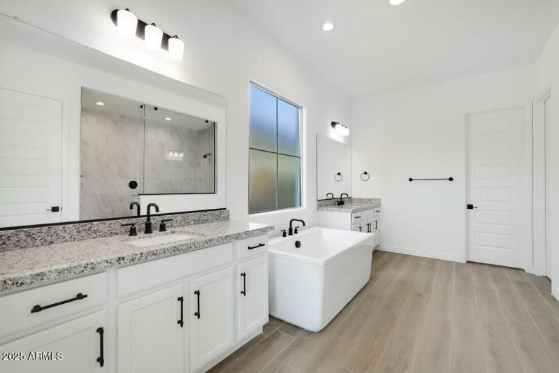 hj-az-phoenix-aloravita-south-summit-pal