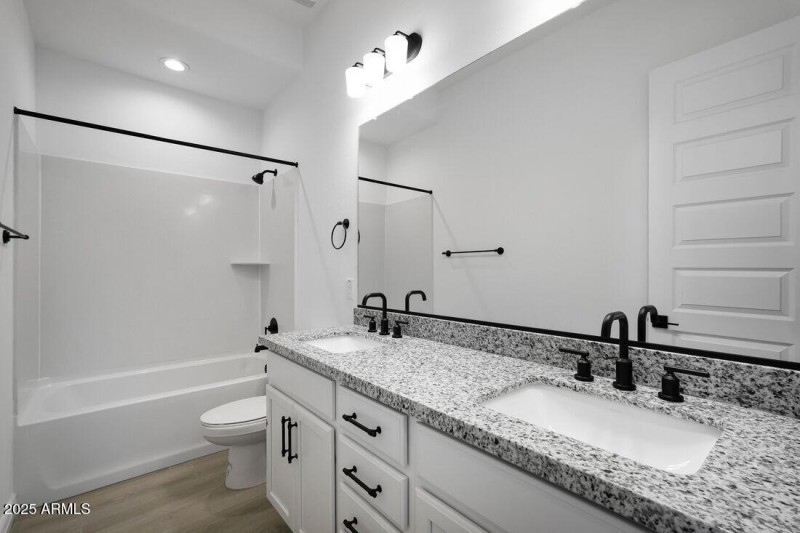 hj-az-phoenix-aloravita-south-summit-pal