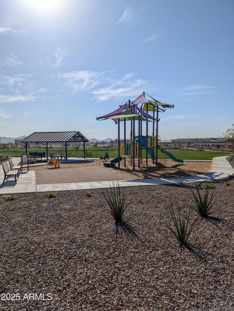 0f361d79-63ea-488d-8cec-a65576122cc2-1_a