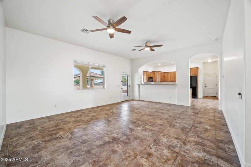 011_south_183rd_place-25_125