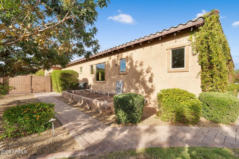 100-web-or-mls-Questa-101