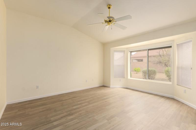 16 - Desperado 22319