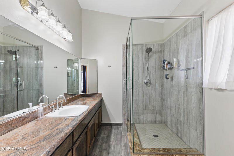 Bathroom Bedroom 2