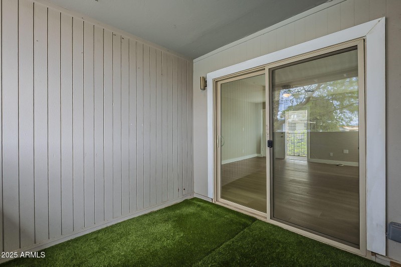 Covered Patio with Indoor Access