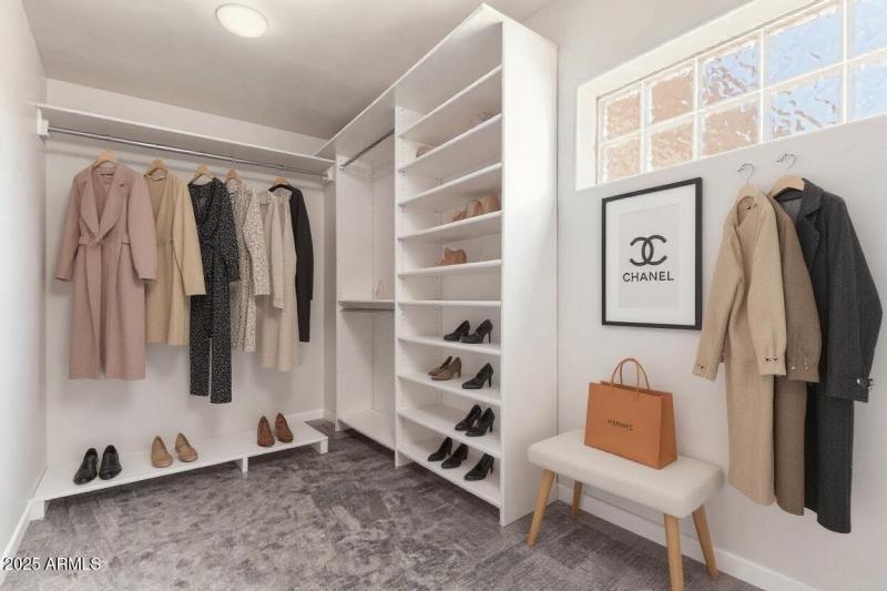 20 Staged Closet Designer Items