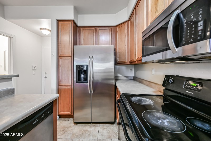 8-4608WMA1187-ocupix