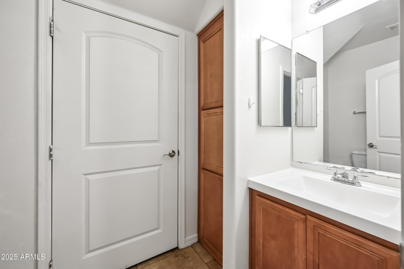 9-4608WMA1187-ocupix