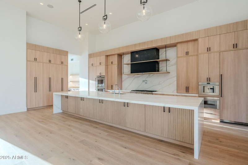 9CA07EF0-DE4A-426F-BAC5-1DD3B88F8FE6