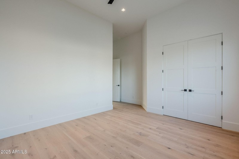 2DEBC175-6525-47AC-8740-FF4A3E7A6D15