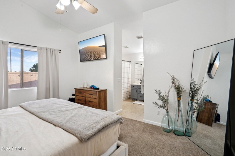 24-web-or-mls-W Two Guns Trail-S0910-024