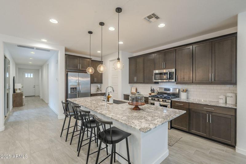 10-web-or-mls-Citadel-10