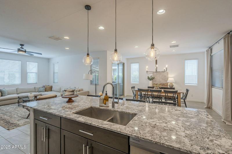 15-web-or-mls-Citadel-15