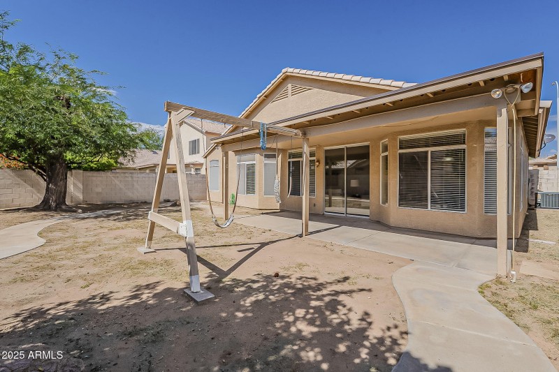 43-web-or-mls-Erie-42