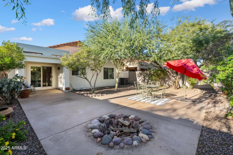 Low-Maintenance Backyard