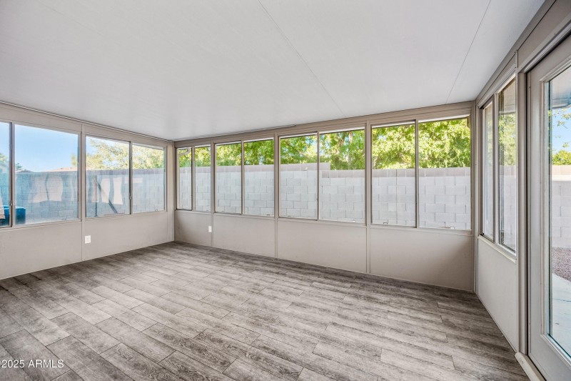 22-16223WPAPL-ocupix