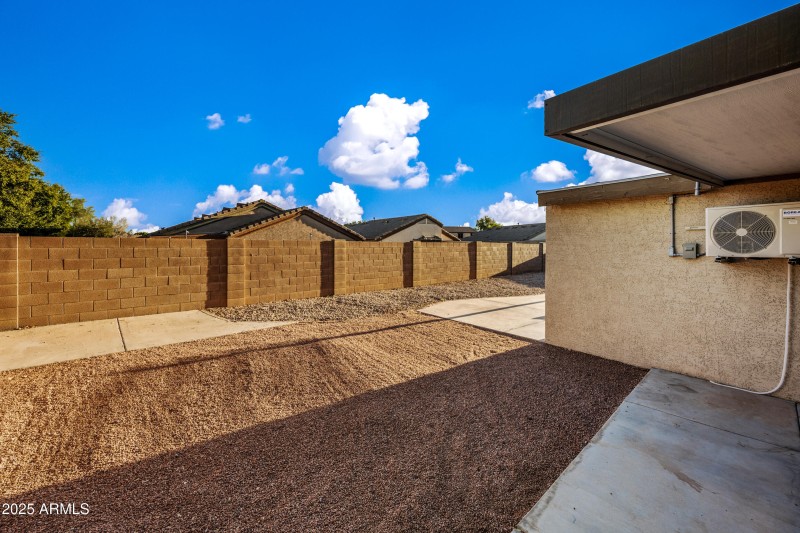 25-16223WPAPL-ocupix