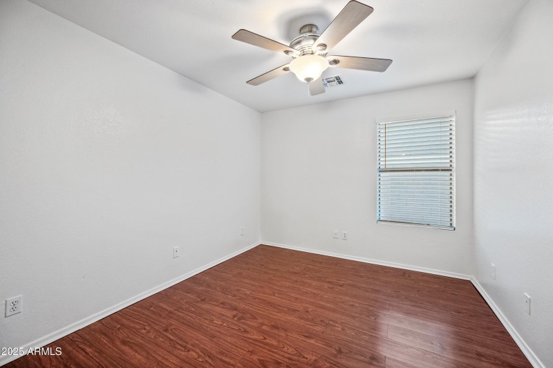 39-16223WPAPL-ocupix