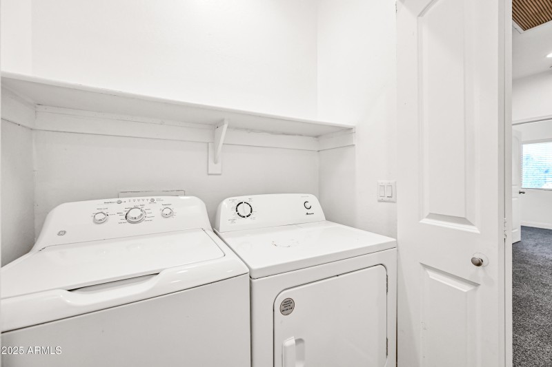 19-4608WMA1197-ocupix