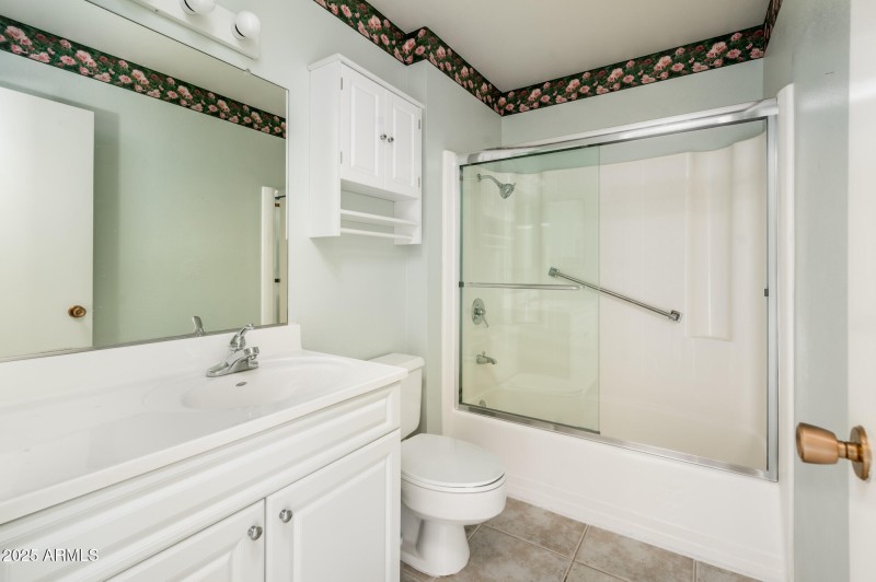 13210 N 109th Ave - MLS-24