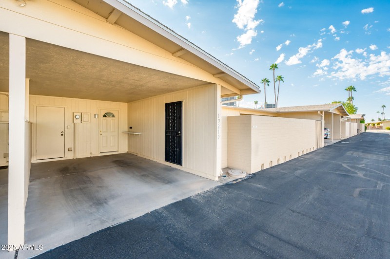 13210 N 109th Ave - MLS-32