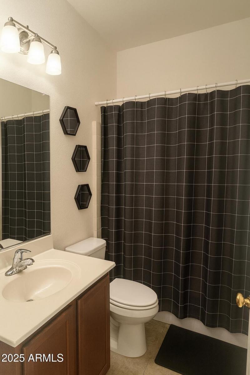 6124D9DF-9BF0-4F8B-8EB2-6834A3D91E23