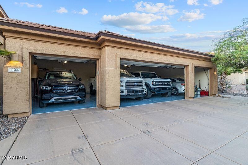 4 car garage