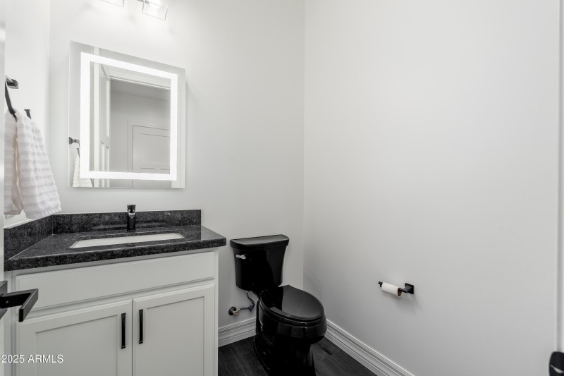 25-print-22801 E Galveston St, 10-07 - 2