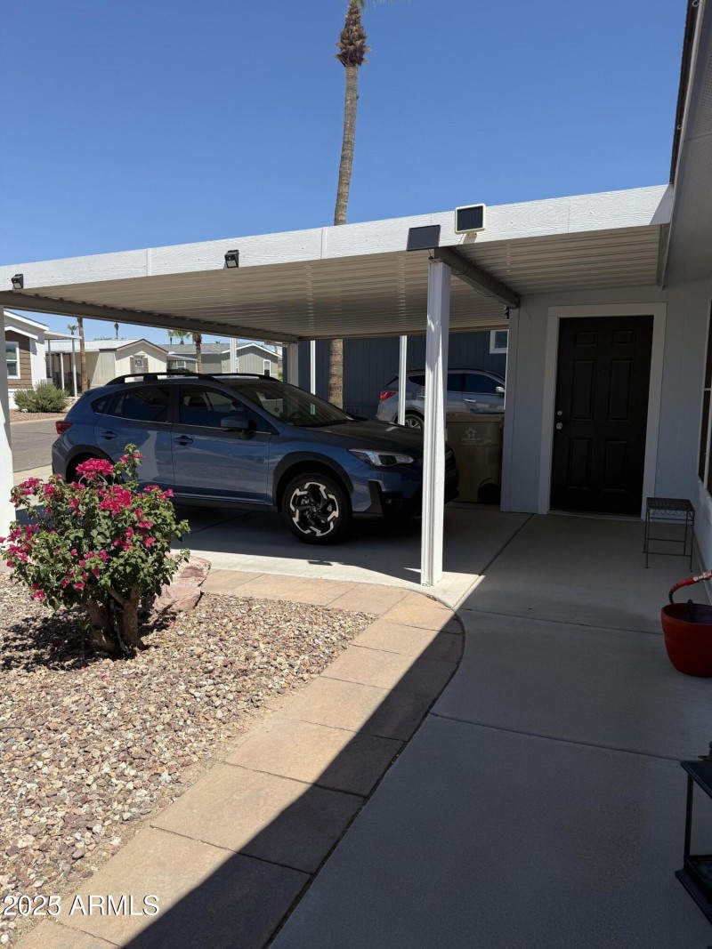 Carport / storage
