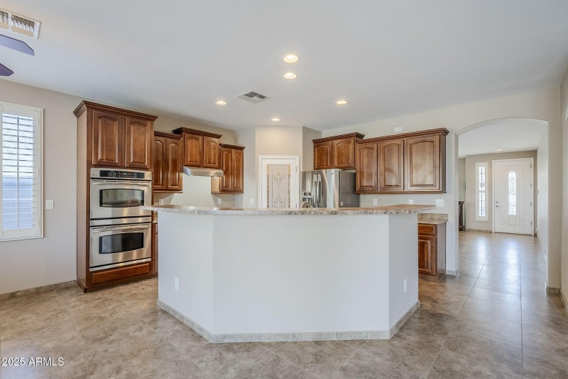 21-web-or-mls-Donithan-9