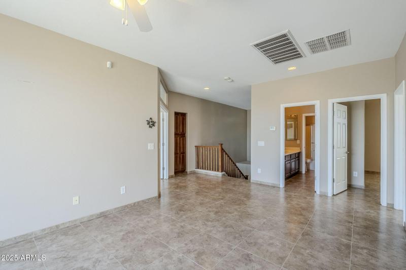 49-web-or-mls-Donithan-37