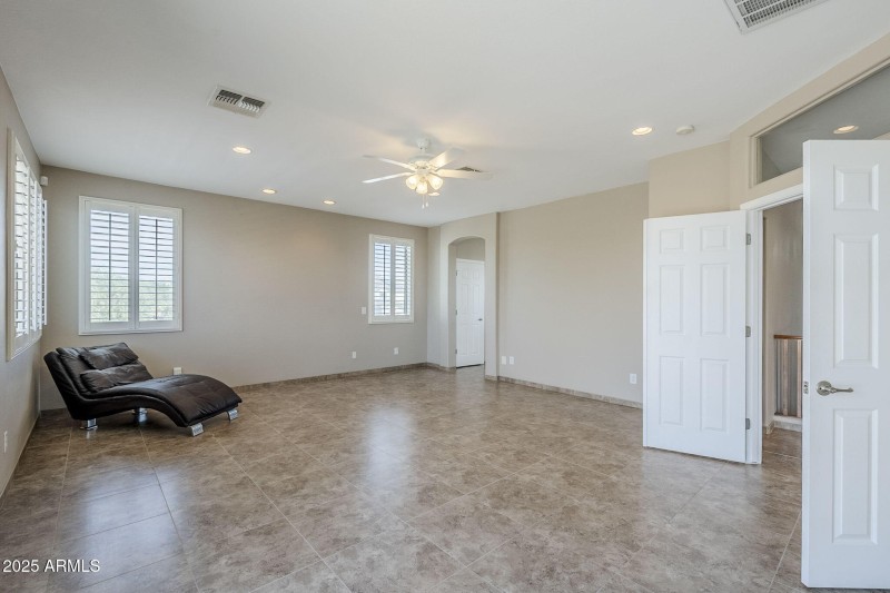 51-web-or-mls-Donithan-39