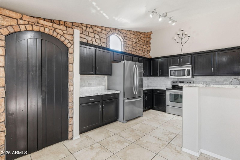 10-web-or-mls-Clair-10