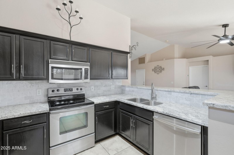 16-web-or-mls-Clair-16