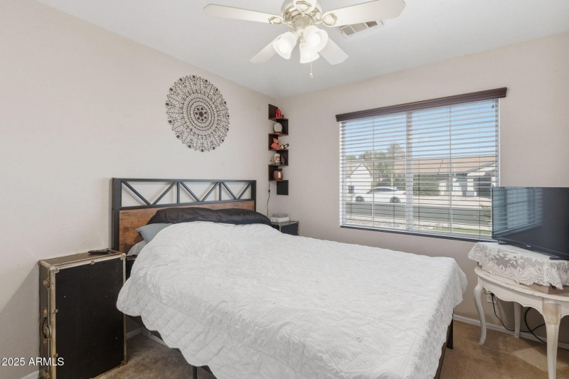 24-web-or-mls-Clair-24