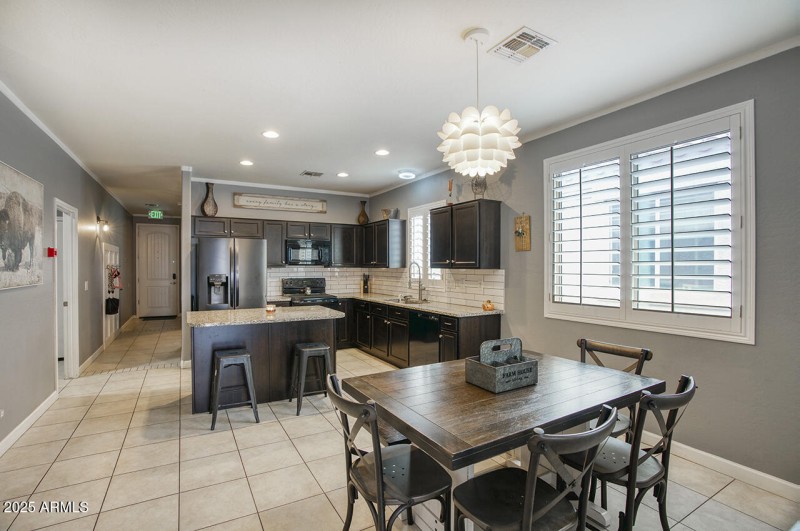 Eat in area, Breakfast Bar