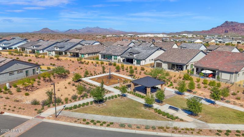 5641 Sayan - 41Community