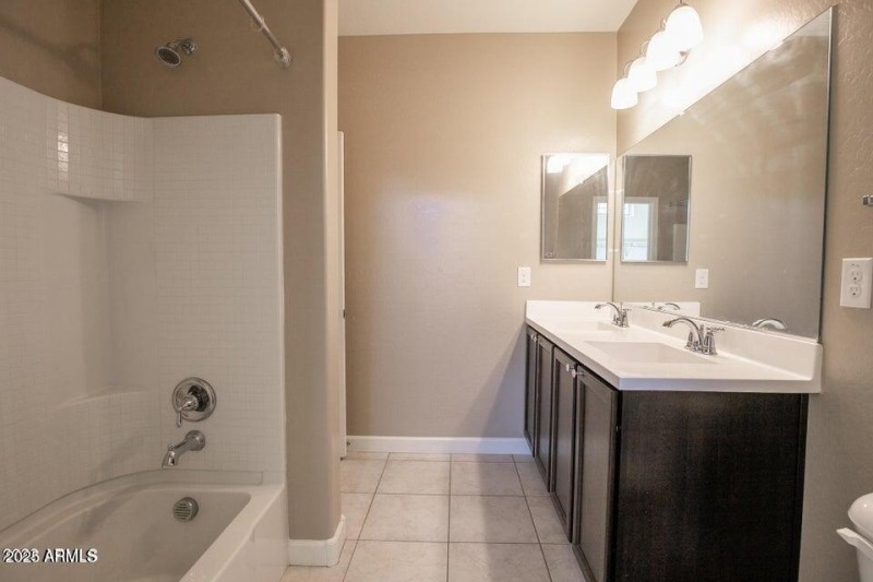 20220907061921714969000000-o