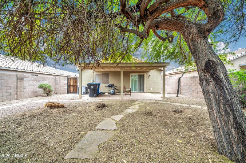 16561 N 157th Ave-23