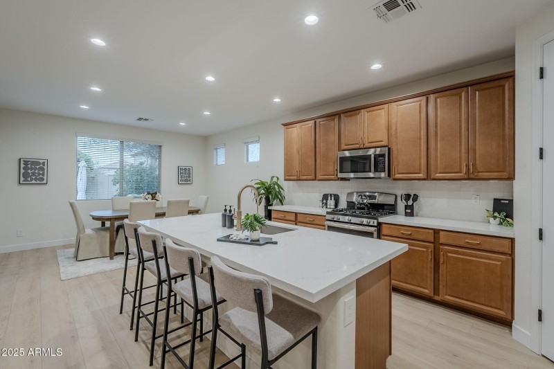 15-web-or-mls-Maggie-15